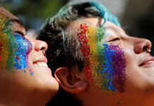 ‘LGBTQ ටුවරිස්ට්ලට ලංකාව ට්රැවල් කරන්න පුළුවන් ඩෙස්ටිනේෂන් එකක් කියන එක විතරයි අපි තහවුරු කරලා තියෙන්නේ’
